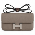 Hermès 26cm Crossbody Bag – Luxury Leather Gift for Her